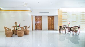Lobby - Impiana Hotel (Dhaka)