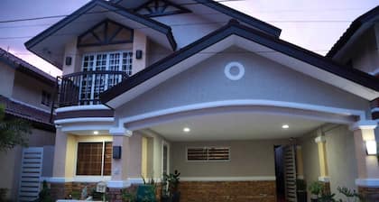 Nuevo completamente amueblado VIlla en Mabalacat