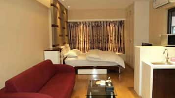 1 habitación, ropa de cama hipoalergénica y cubrecamas