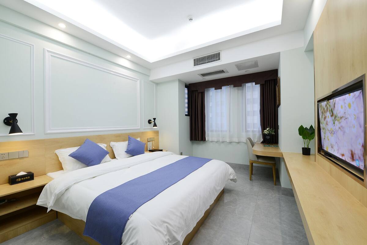 Quarto casal superior | Edredons de pluma, individualmente decorados, individualmente mobiliados