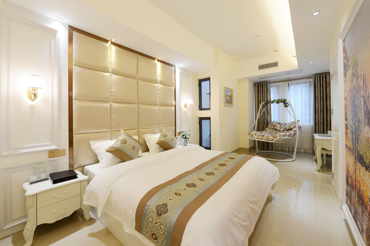 Suíte luxo | Edredons de pluma, individualmente decorados, individualmente mobiliados