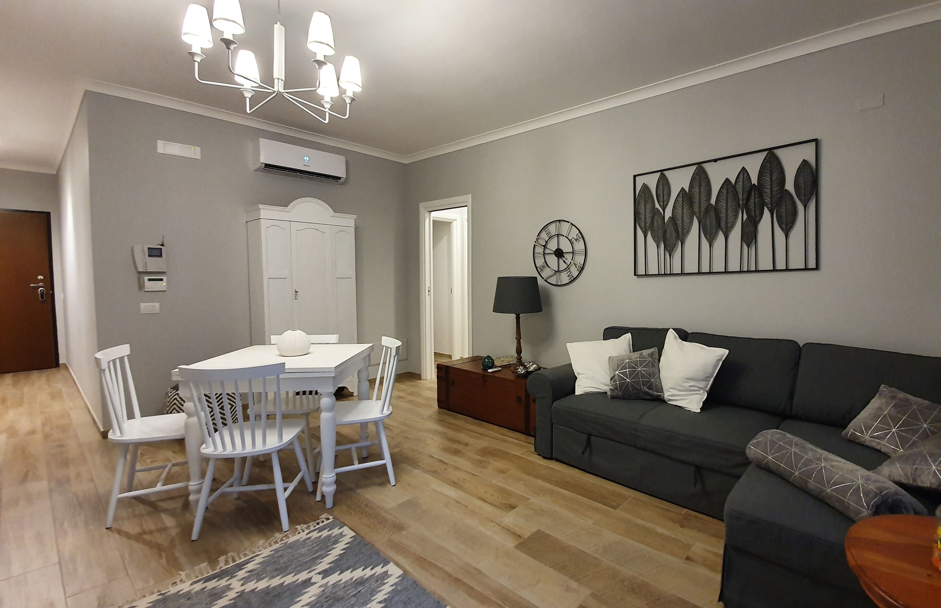 A/C, wi-fi, reserved parking , self check-in CIS  Puglia: BA07200691000009871