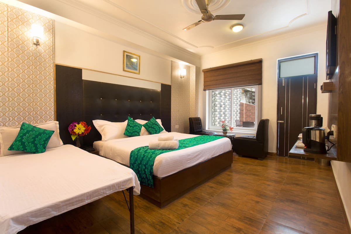Executive Triple Room | Free WiFi, bed sheets