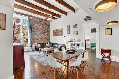 Upouusi Broughton Street -huoneisto | Downtown Living parhaimmillaan