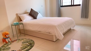 Familiekamer | Verduisterende gordijnen, geluiddichte muren, gratis wifi, beddengoed