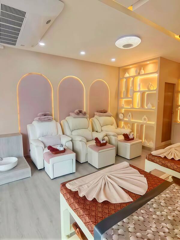 Phòng tắm hơi, trị liệu toàn thân, thủy liệu pháp, massage Thụy Điển