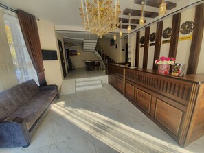 Property entrance - Orient Grand (Tashkent)