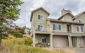 House | Exterior - Big Sky - Deer Run 6 (Big Sky)