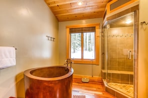 Casa, 6 camere da letto | Bagno | Set di cortesia gratuito, asciugacapelli, asciugamani, shampoo