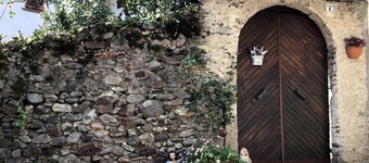 Detached house on Lake Orta