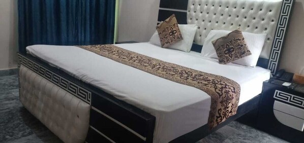 Interior - Park view family hotel (Lahore)