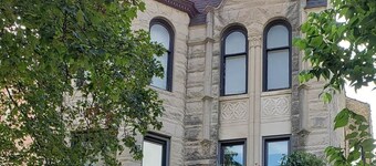 Stone Mansion soveplass til 10-20 gratis parkering nær Lake, Red Line og Wrigley