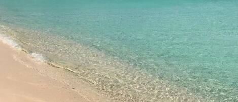 Am Strand, Liegestühle, Strandtücher
