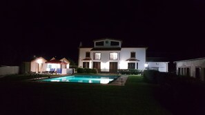 Front of property - evening/night - Casa Marques (Angra do Heroismo)