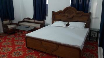 3 bedrooms, WiFi