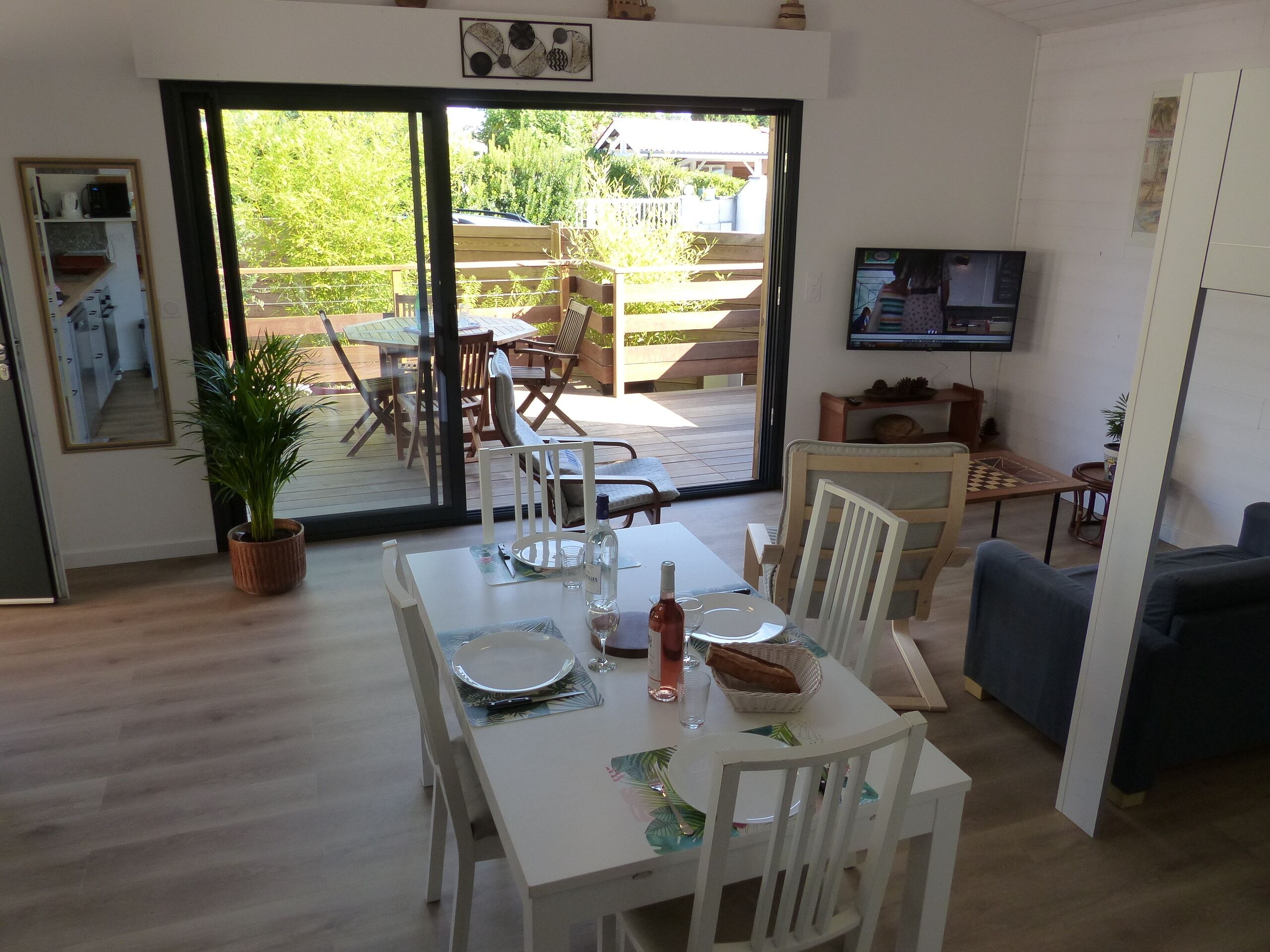 Charming cottage on the edge of the Arcachon Bay, La Case des Bergeys in Audenge