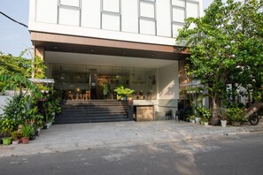 Entrada al alojamiento