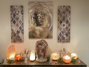 Lobby - Stone Hollow (Vernal)