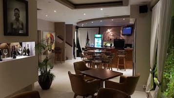 Desayuno autoservicio gratuito y diario