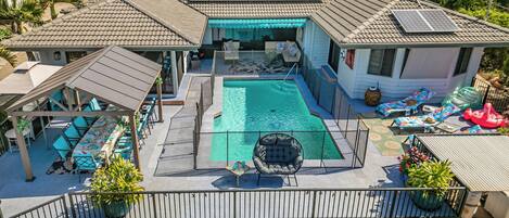 Outdoor pool, a heated pool