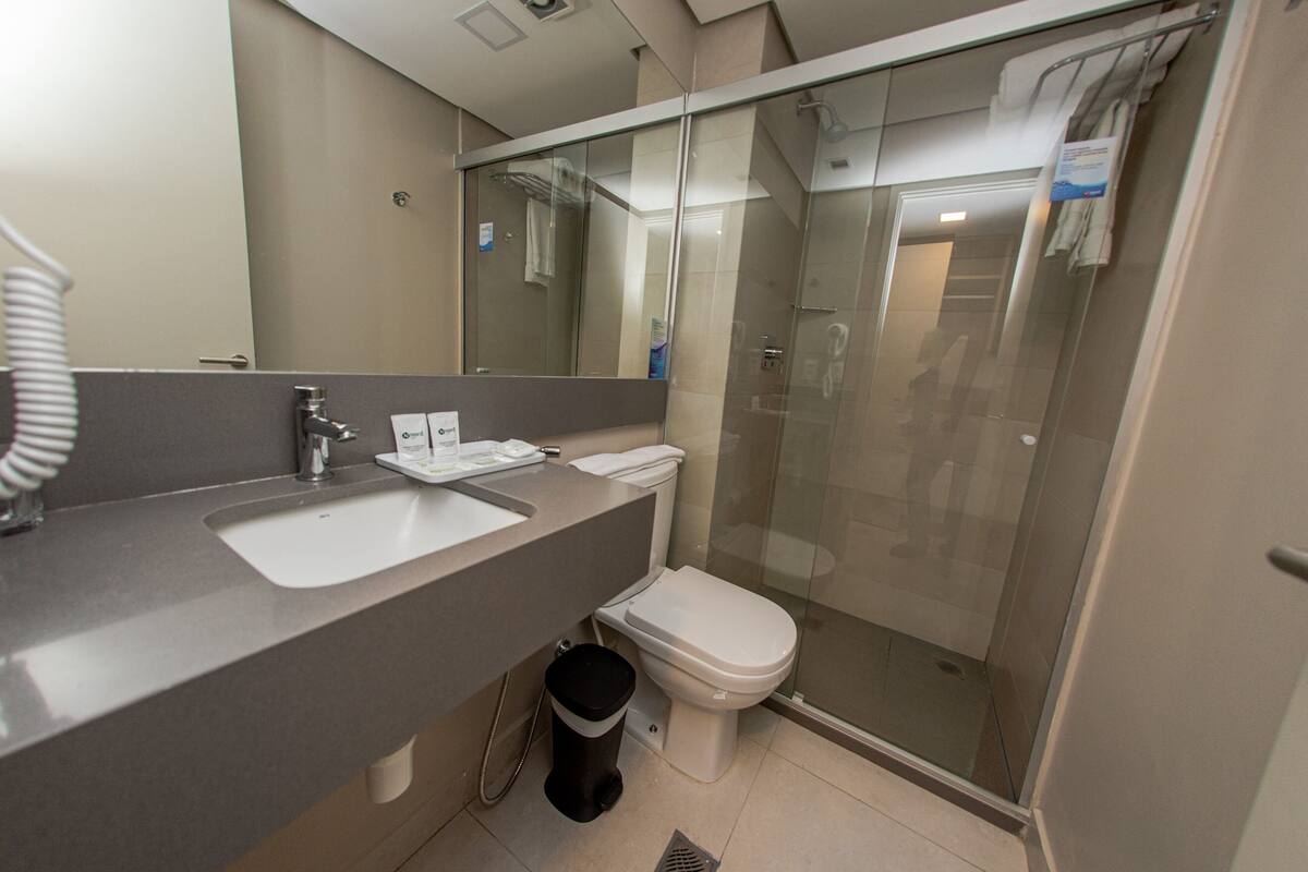 triple room | bathroom | shower, hair dryer, towels, soap