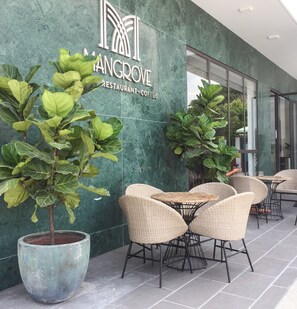 Courtyard - Mangrove Hotel Can Gio (Ho Chi Minh City)