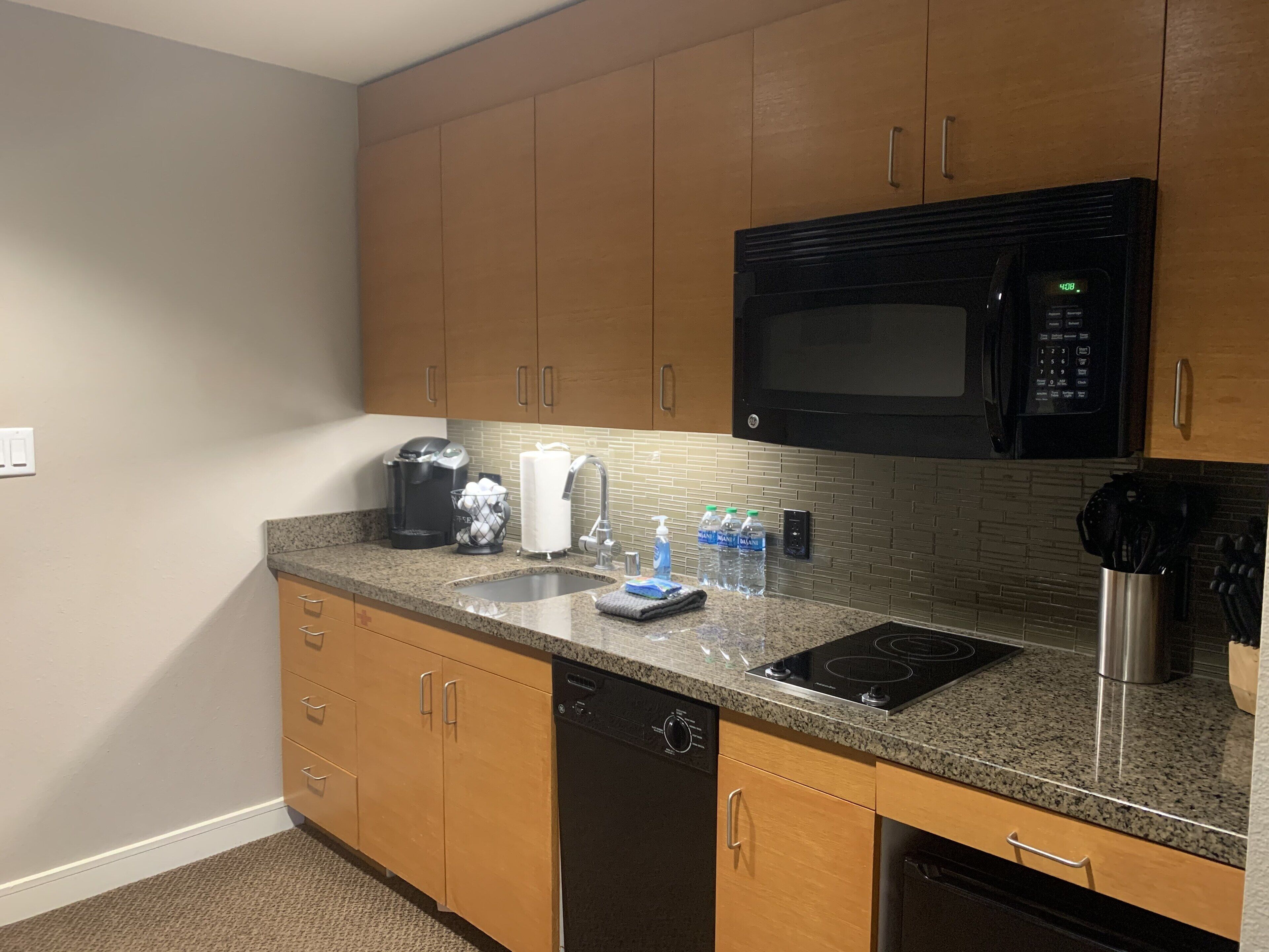 Luxury Condo at Village Monache - With Canyon Lodge Ski Locker