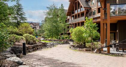 Luxus 2 Bdrm-2 Bad Eigentumswohnung im 5-Sterne-Solara Resort