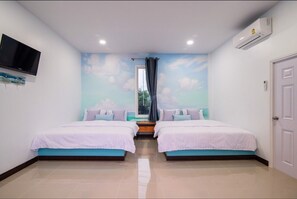 Familievilla | Skrivebord, blendingsgardiner og ekstrasenger (mot et tillegg)