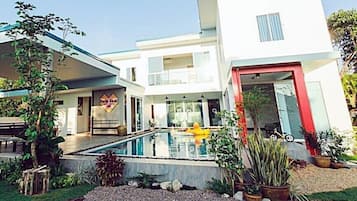 Front of property – evening/night
