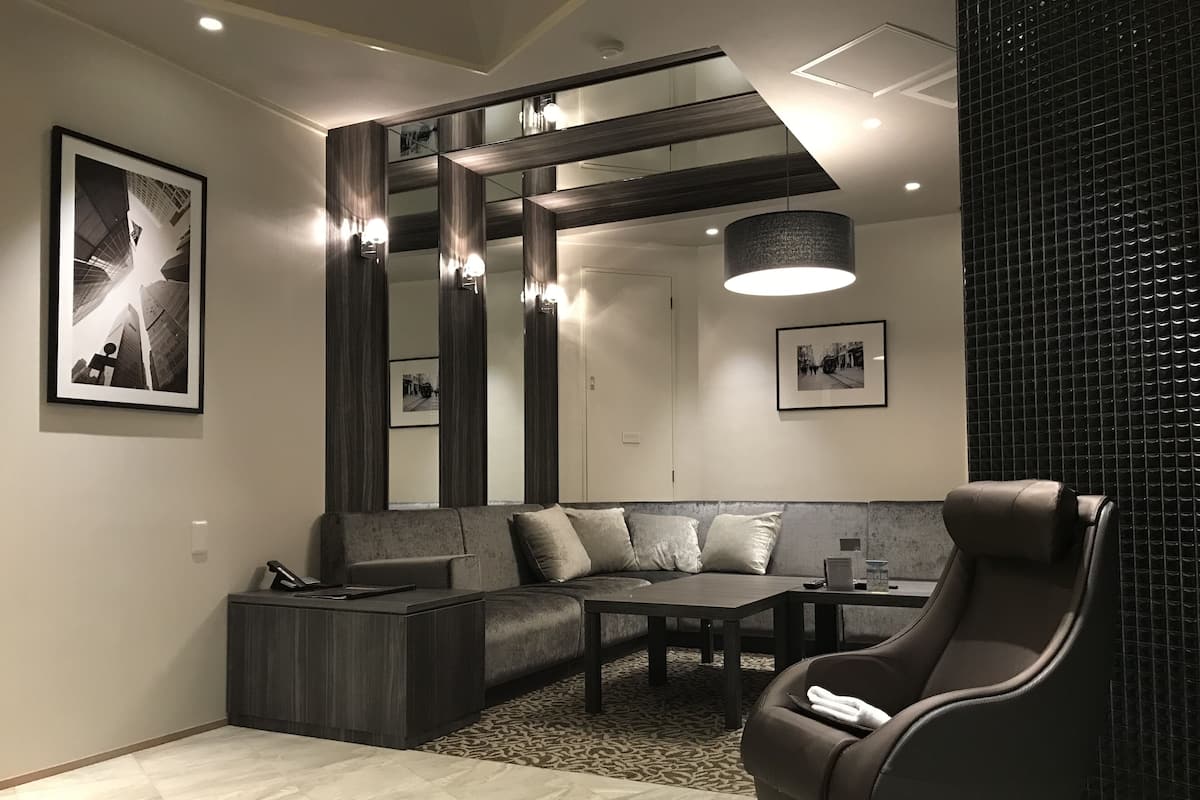 Suite Premium, no fumadores (Party Room) | 1 dormitorio y wifi gratis