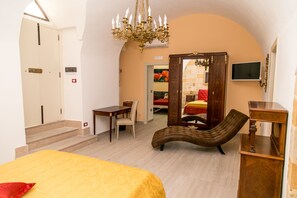 Familien-Suite, Stadtblick, zum Innenhof hin