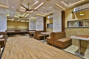 Chinese cuisine - Hotel Centre Point (Mundra)