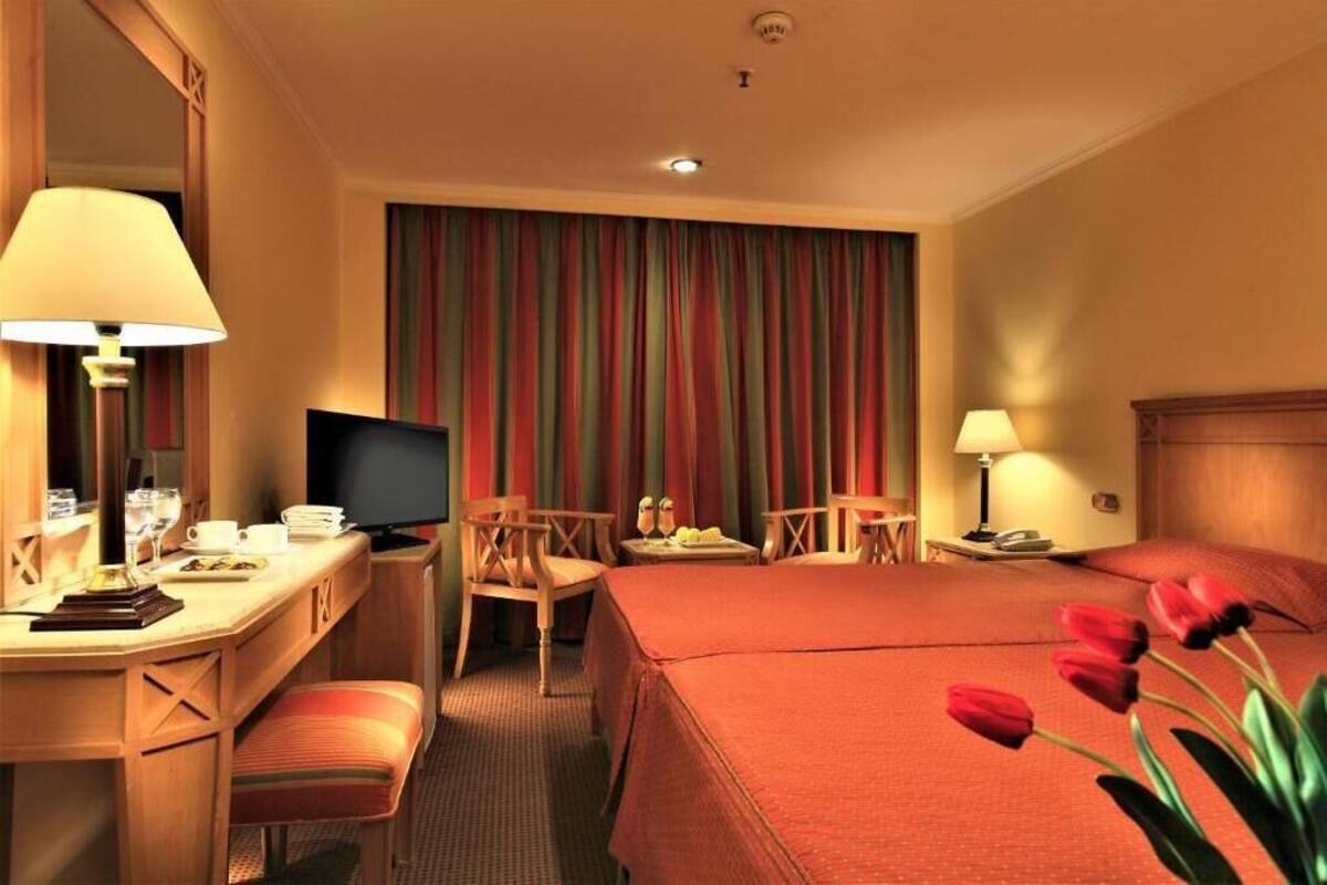 Premium bedding, minibar, in-room safe, blackout curtains