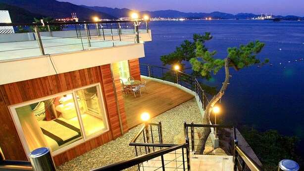 Exterior - Namhae Ara Club Pension (Namhae)