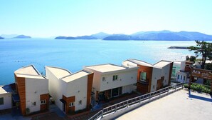Exterior - Namhae Ara Club Pension (Namhae)