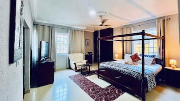 7 habitaciones y caja de seguridad en la habitación