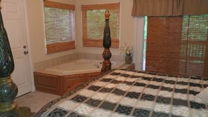 6 Schlafzimmer, Bügeleisen/Bügelbrett, WLAN, Bettwäsche