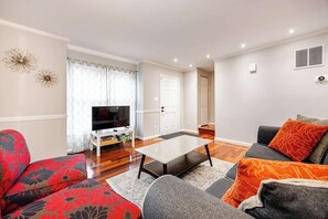 Smart TV, fireplace, books