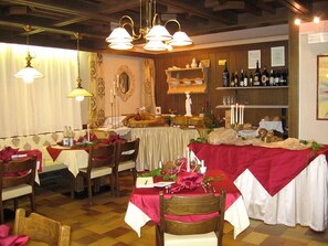 Restaurant - Bergchalet Hotel Reinerhof (Campo Tures)