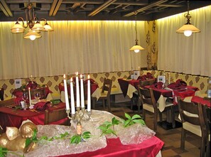 Restaurant - Bergchalet Hotel Reinerhof (Campo Tures)