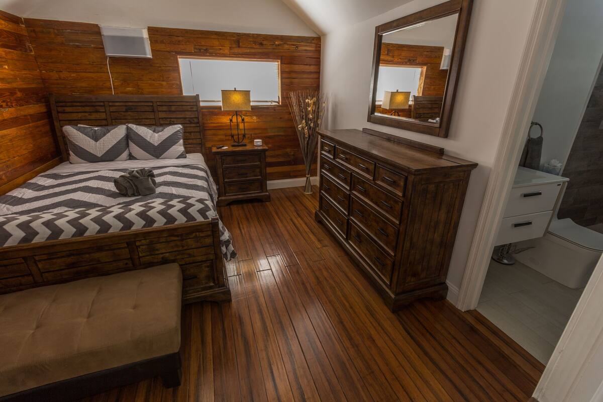 Condo Deluxe | 1 habitación, sábanas de algodón egipcio y ropa de cama de alta calidad