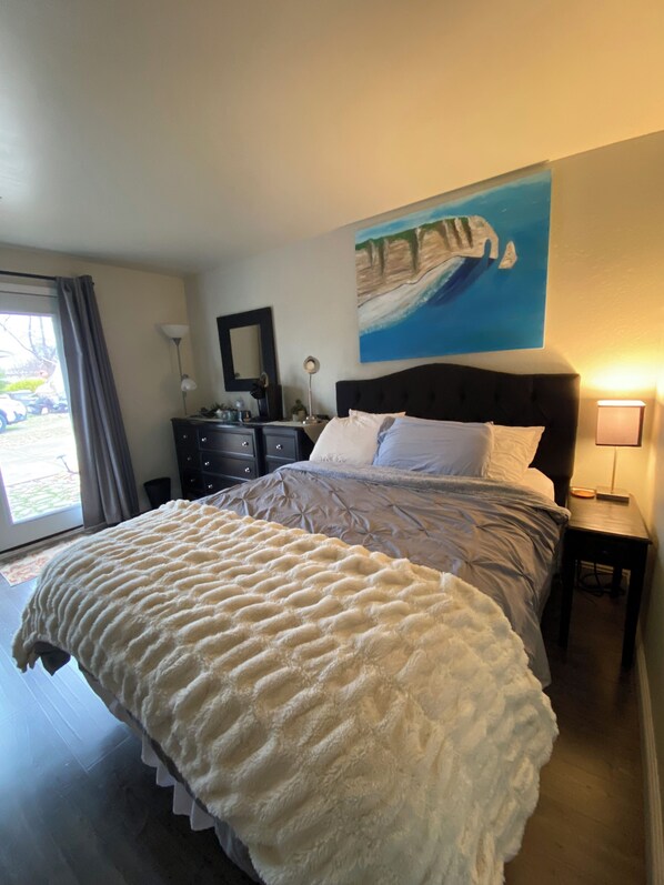 1 makuuhuone, työpöytä, silitysrauta/-lauta, ilmainen Wi-Fi