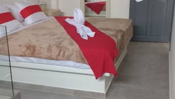 Habitación doble Confort | Wifi gratis y ropa de cama