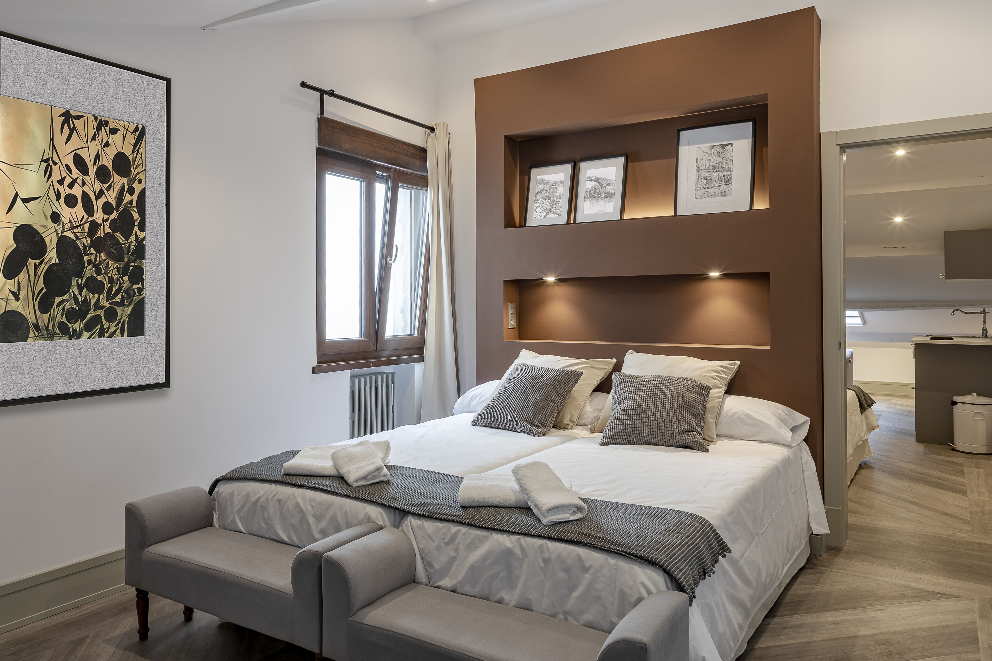 Cozy accommodation in the center of Cangas de Onis for 16 pax. Abego House (2nd)