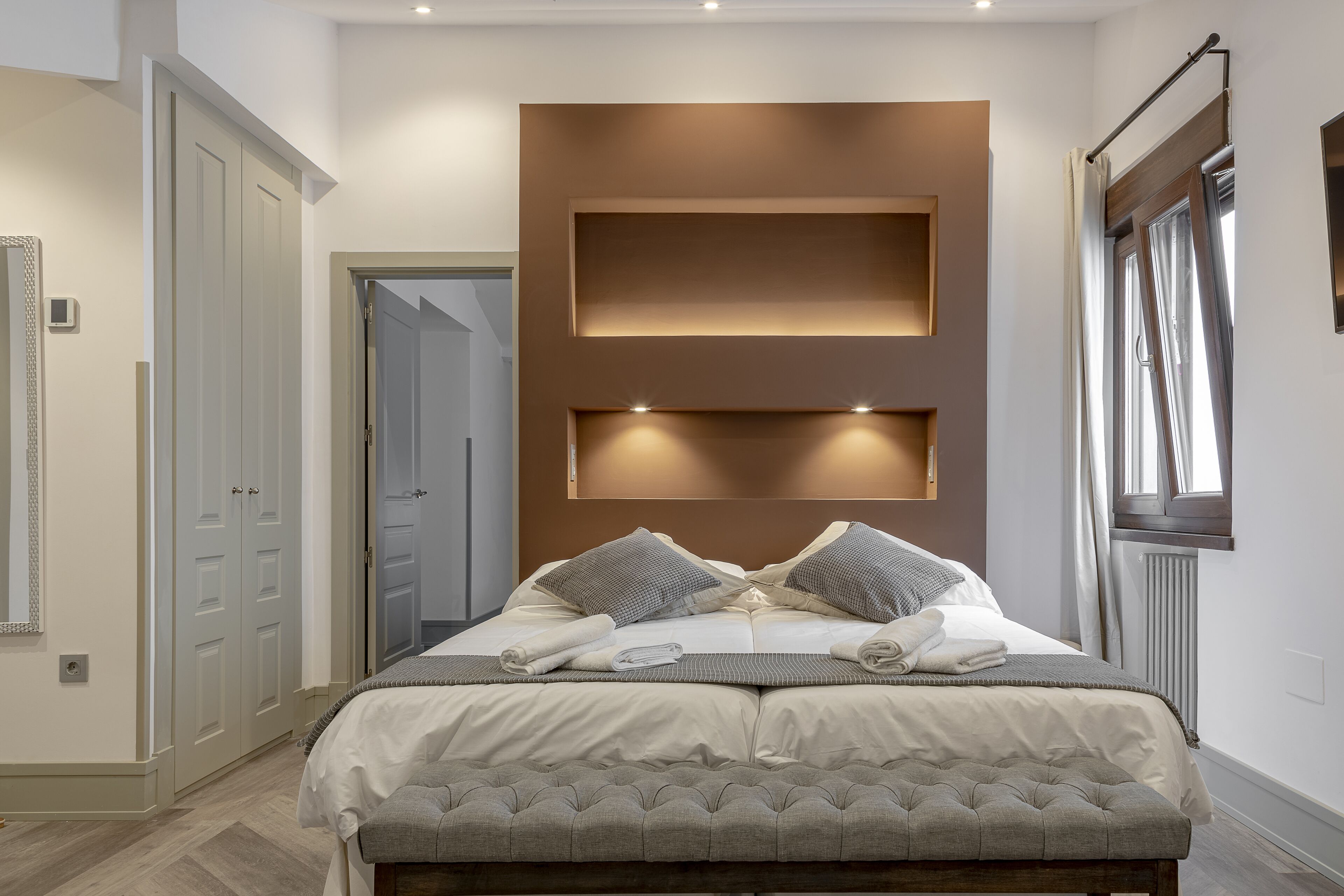 Cozy accommodation in the center of Cangas de Onis for 16 pax. Abego House (2nd)