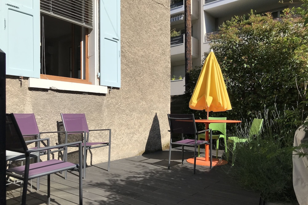 Pleasant 3 rooms with garden and parking near the center