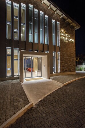 Front of property – evening/night - Best Western Plus Dimora del Monaco (Matera)