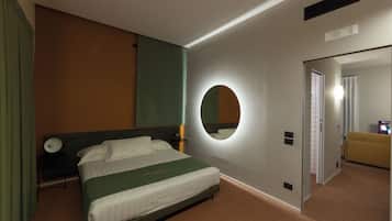 Hochwertige Bettwaren, Daunenbettdecken, Minibar, Zimmersafe