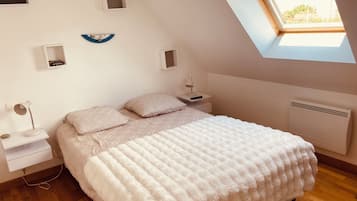 4 dormitorios, tabla de planchar con plancha, wifi y ropa de cama
